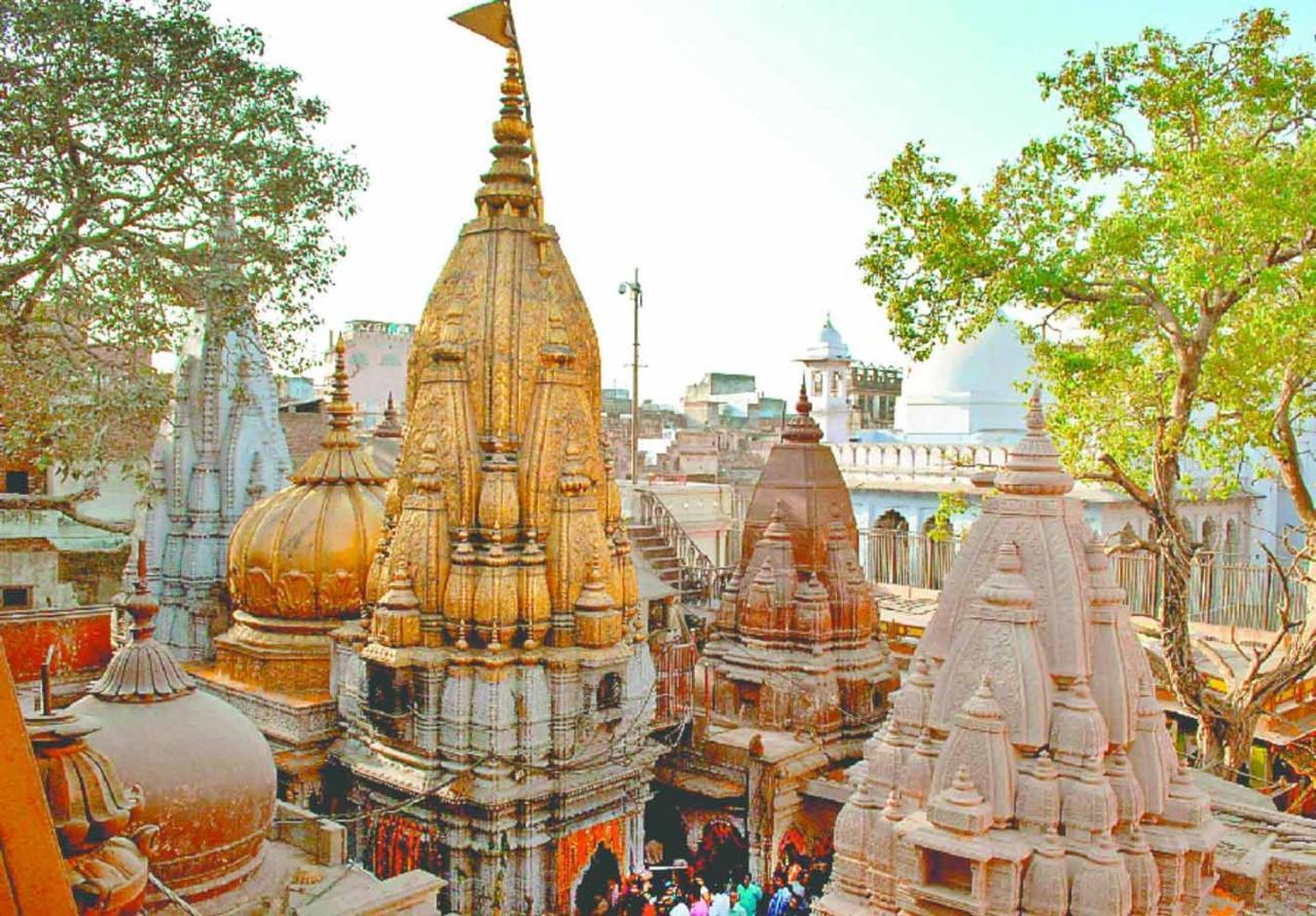 Varanasi Paradise Buitenkant foto